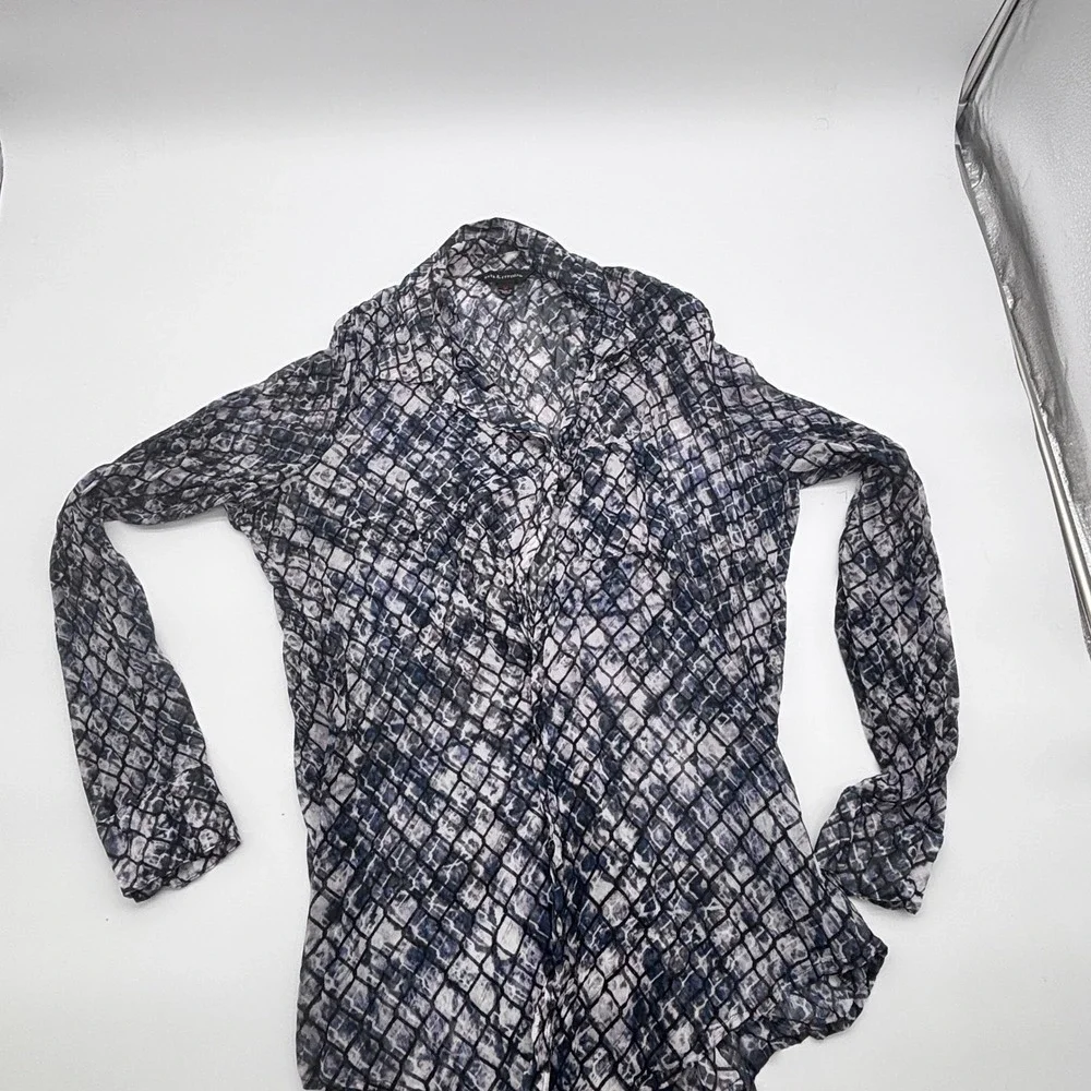 Rock & Republic womens‎ long sleeve button down shirt snakeskin print size M